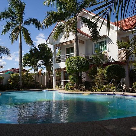 Sir Nico Guesthouse And Resort Pulilan Kültér fotó