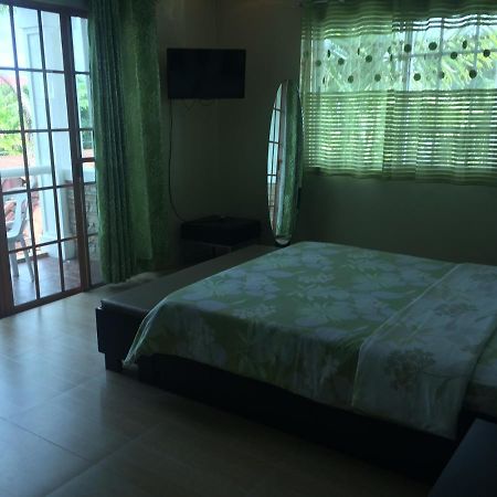 Sir Nico Guesthouse And Resort Pulilan Kültér fotó