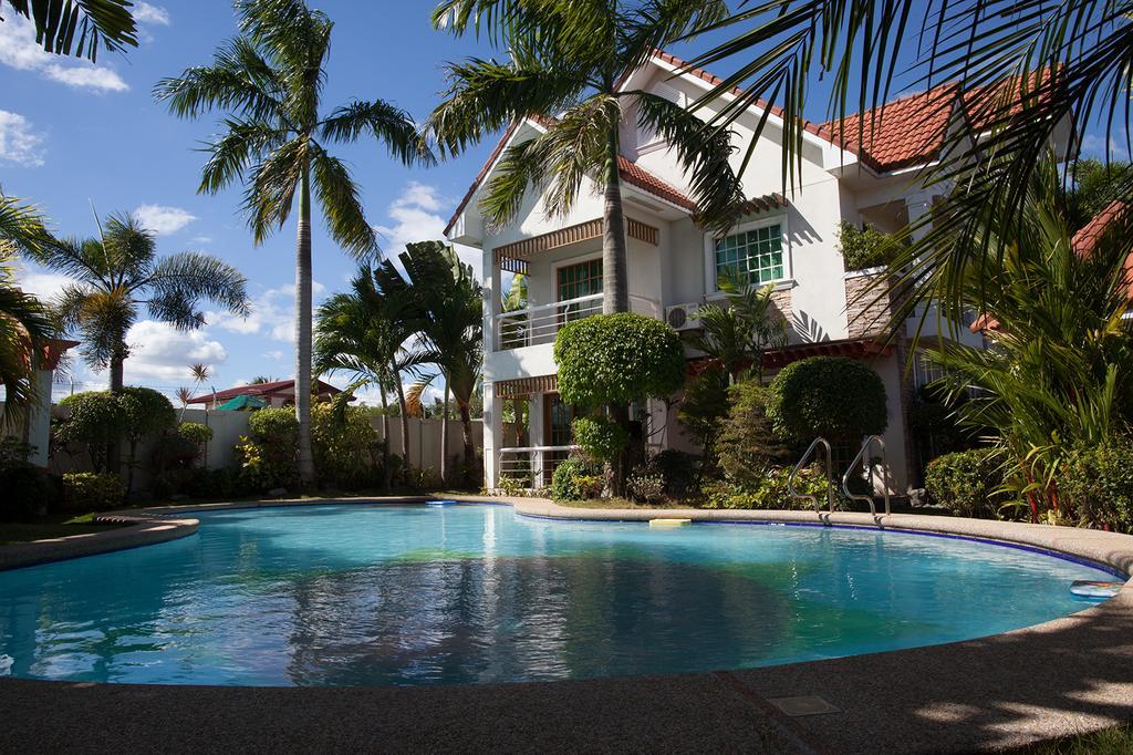 Sir Nico Guesthouse And Resort Plaridel  Kültér fotó